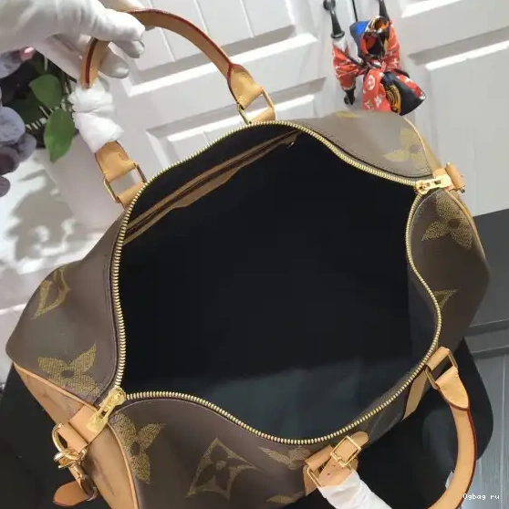 VUITTON BANDOULIÈRE 50 KEEPALL LOUIS 0505